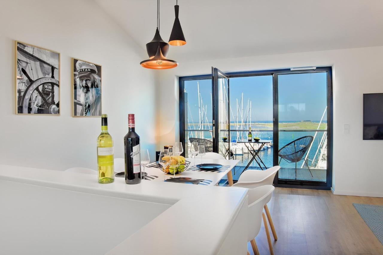 Captain'S Home Heiligenhafen Exterior photo