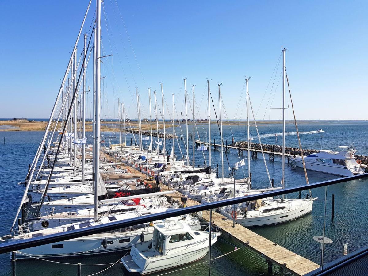 Captain'S Home Heiligenhafen Exterior photo